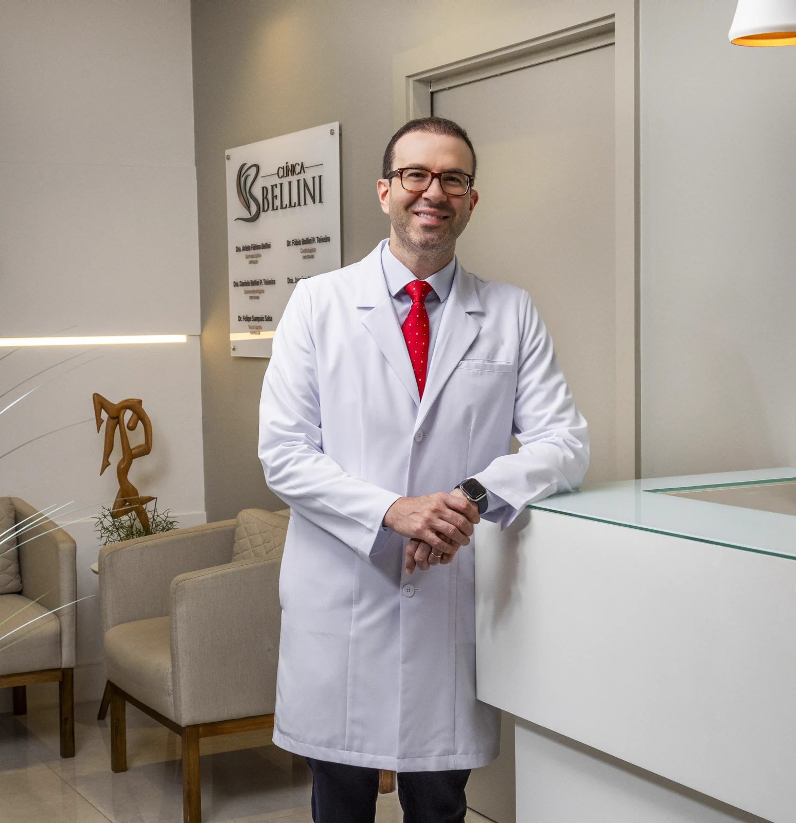 Dr. Felipe Sampaio Saba, neurologista, na Clínica Bellini — foto 4 de 10